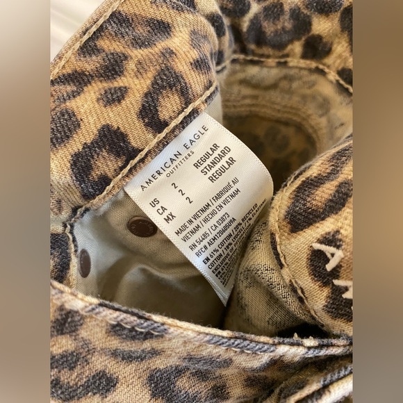 American Eagle Outfitters Animal Print Jeans - Picture 4 of 5
